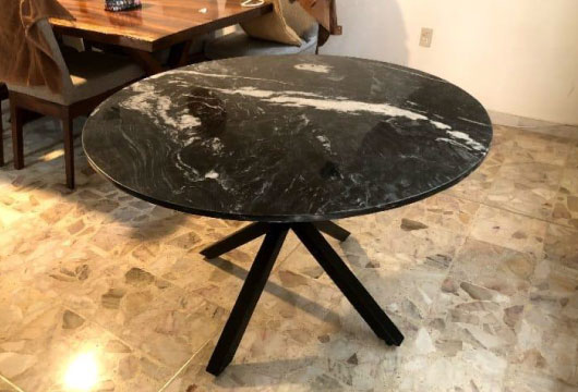 Mesas de Mármol y Piedra Natural