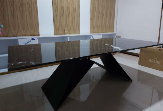 Mesas de Mármol y Piedra Natural