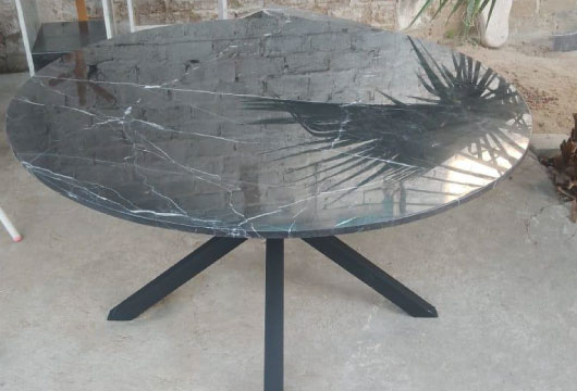 Mesas de Mármol y Piedra Natural